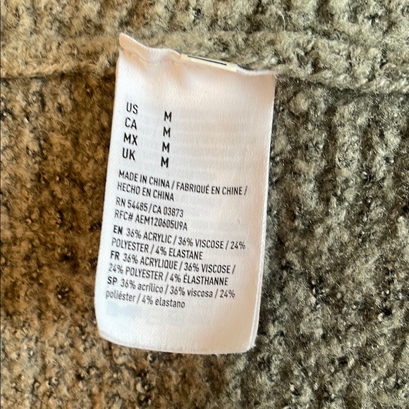 American Eagle Outfitters Gray Cardigan Sweater - Picture 3 of 3